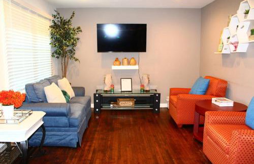 Cozy, Relaxing 4-Bedroom House in Forest Park - Foto 35