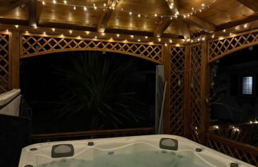 Detached property, beams, hot tub large garden - Photo 24