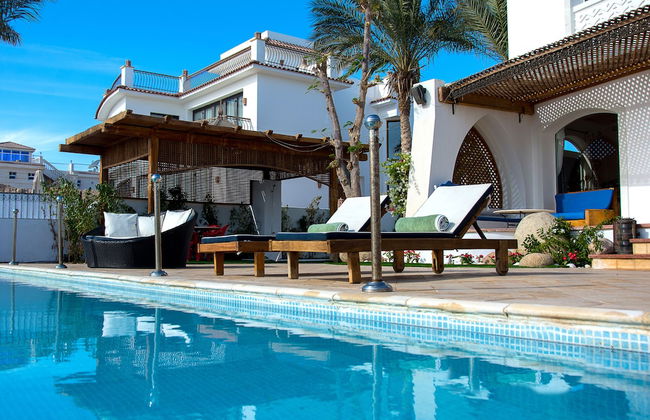 Villa Jacaranda - Photo 1