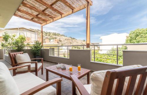 Ceronia Renovated House near the Beach - Foto 1