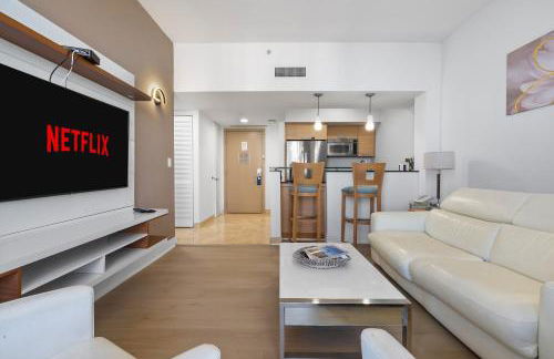 Luxury Top-Level Oasis - Oceanfront Views & Resort Perks - Foto 15