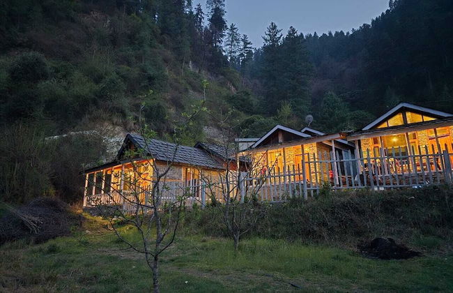 Jibhi Village - Foto 1