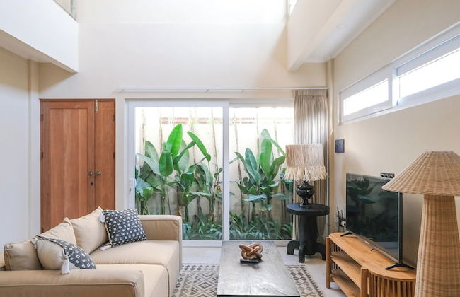 Perempuan Villas Pererenan - Photo 35