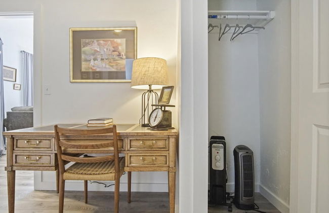 3-story 6-bedroom 4 Bathrooms 3min-asian Dist - Photo 61