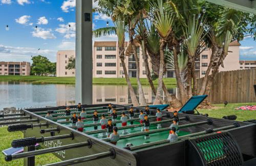 Waterfront Oasis Escape with 7 Seats Hot Tub! - Foto 41