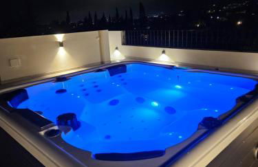 Villa With Jacuzzi and Panoramic Views in Prestigious El Rosario, Marbella - Foto 29