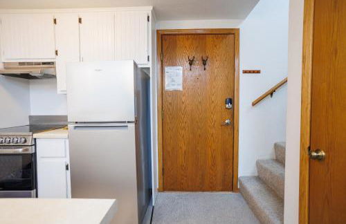 Cedar Haven Unit 202 by Simple Life Rentals - Photo 8