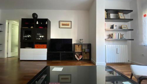 Mike´s apartment. Parking y piscina - Foto 5