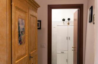 CASA DEL SOLE APPARTAMENTO N° 2 WHITE AND GOLD ROOM - Foto 21