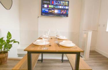 Super Convenient Keyless Entry Two Bedroom Loft by Property Promise - Foto 18