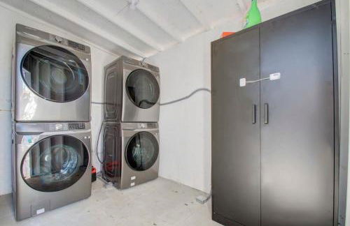 Heart of Houston - 2-BD 1-BA with Grill - Foto 14