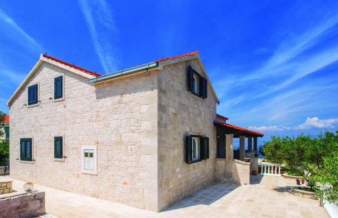 Five-Bedroom Holiday Home In Donji Humag - Photo 7