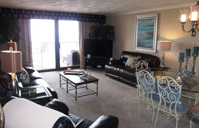 Regency Towers - Foto 20