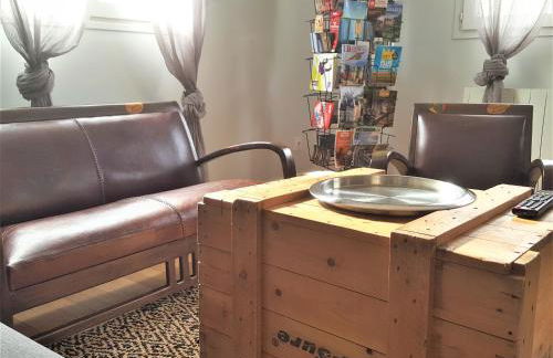 Guest house " Gîte L'ATELIER DU 6"- calme - jardin - Foto 7