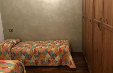 Villetta con taverna, palestra, lavanderia, giardino - Foto 12