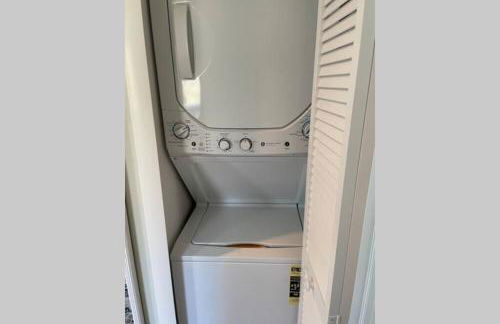 Newly Renovated Carriage House Near Town & Beaches - Foto 33