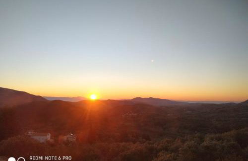 Billy's Breathtaking View Cozy Cottage - Foto 12