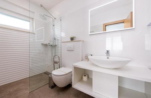 Villa Amfora with heated pool, wellness and tennis - Foto 52