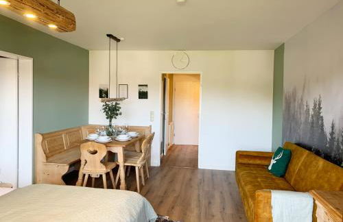 Lindners Hideaways - Bergnest Lodge - Bergblick Fewo 6 Pers Balkon Garten Hund Ski Unterkunft Luftkurort Oberreute nähe Buchenegger Wasserfälle Eistobel Bodensee - Foto 22