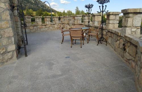 Magnífico Castillo privado, elevado en la roca - Foto 31