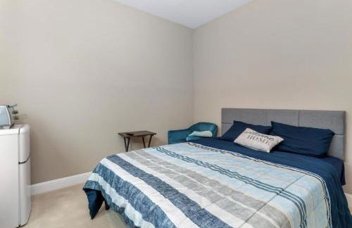 Placid Vibe Spacious 7-BR with Free Parking - Foto 23