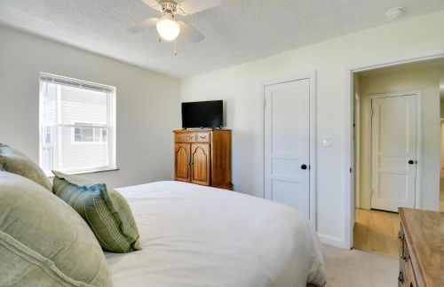 Walk to Ritter Park Renovated Home Near Marshall! - Foto 13