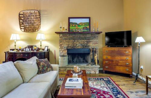 Dog-Friendly Dahlonega Home with Private Fire Pit! - Foto 4