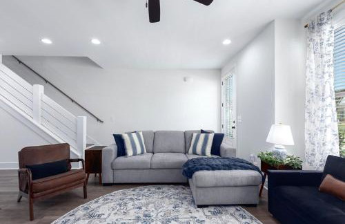 Modern Comfort Near AU l Perfect for Families & Fans - Foto 24