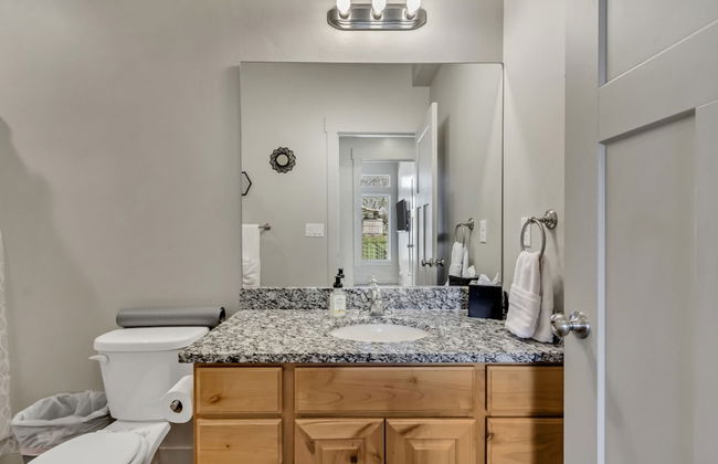 3 Bed 2 Bath King Beds With Smoker Grill - Foto 29