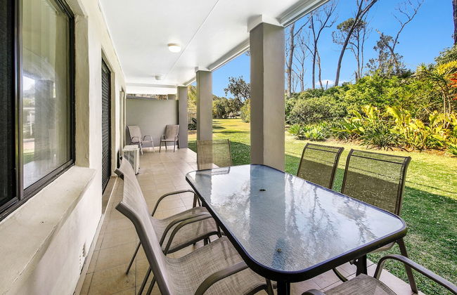 Smugglers on the Beach - Foto 76