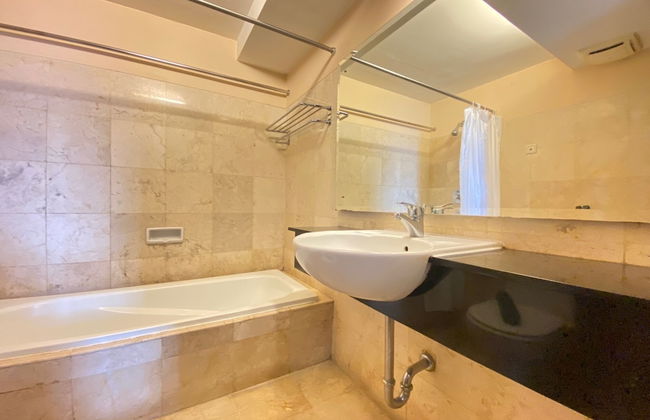 Prime & Cozy 3BR at Braga City Walk Apartment - Foto 28