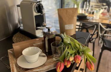 Hausboot mit Motorboot - Foto 14