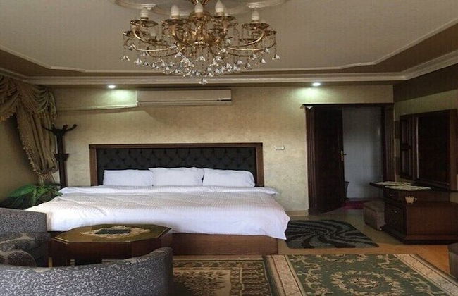 Penthouse Apartment Pyramids view - Foto 25