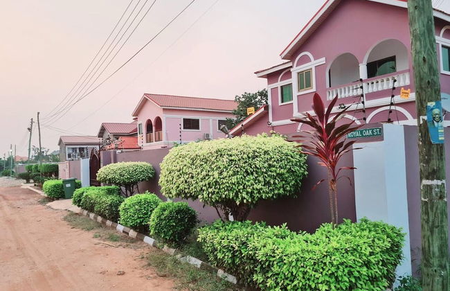 Comfy & Cozy Hideout ~ Close to Highway ~parking - Foto 15