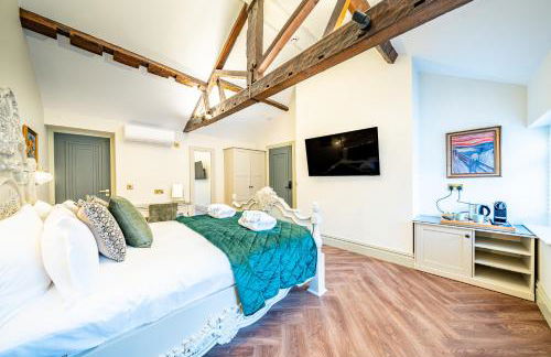 St Mary's Quarters - Photo 32