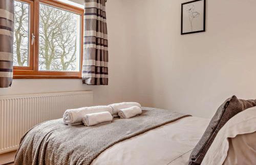 3 Bed in Llanllwni 91447 - Foto 25