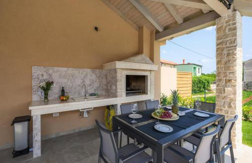 Villa in Maru ini with Private Pool - Foto 5