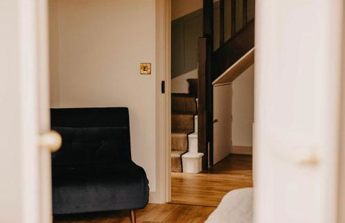 Luxury countryside cottage getaway with wood fired hot tub - Foto 6