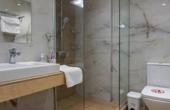 Avra 3 modern apt by the sea - Foto 5