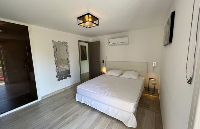 Charming Villa in Saint-tropez With Private Pool - Foto 9