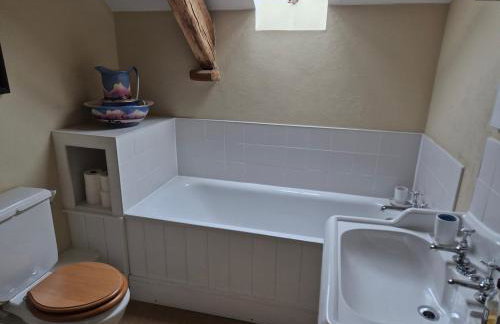 North Cottage - Photo 25