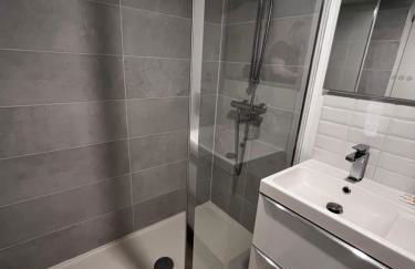 Studio proche gare et Versailles 4 min à pied train vers Paris - Foto 12