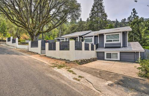 < 3 Mi to Dtwn: Placerville Home w/ Outdoor Oasis - Photo 37