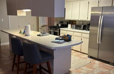 Rare four Bedroom MeadviewVacation Home - Grand Canyon West-Skywalk - Foto 18