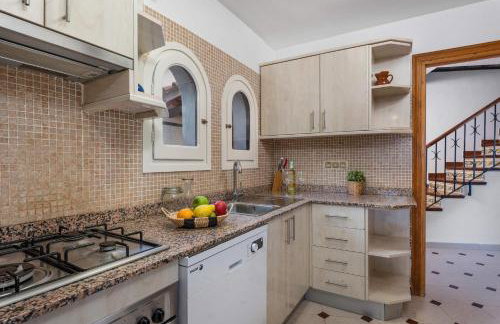 Villa Aloe - PlusHolidays - Foto 16