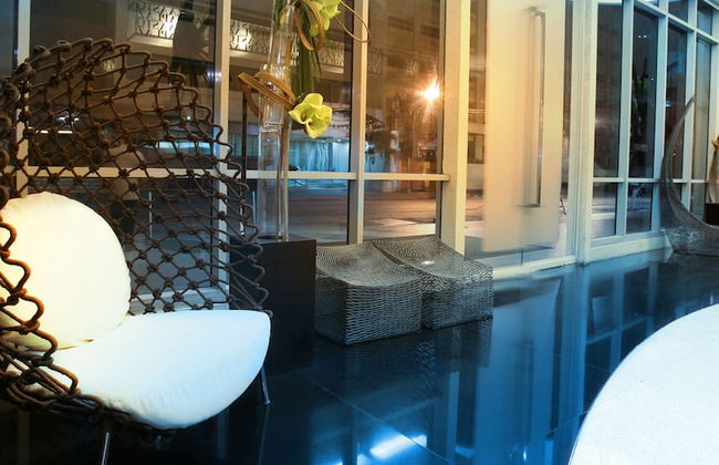 Astoria Plaza - Photo 2