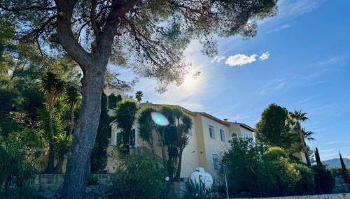 Villa Amarilis - Foto 2