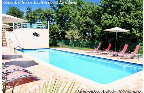 SOUS UN OLIVIER Gîte Le Mûrier, au calme avec climatisation et piscine - Foto 12