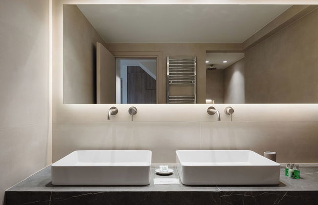 Athenian Riviera Coastal Charm Villa - Photo 36