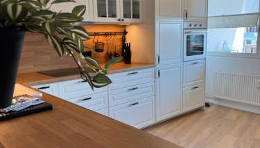 Emelies Sonnenwohnung mit Balkon - Foto 4